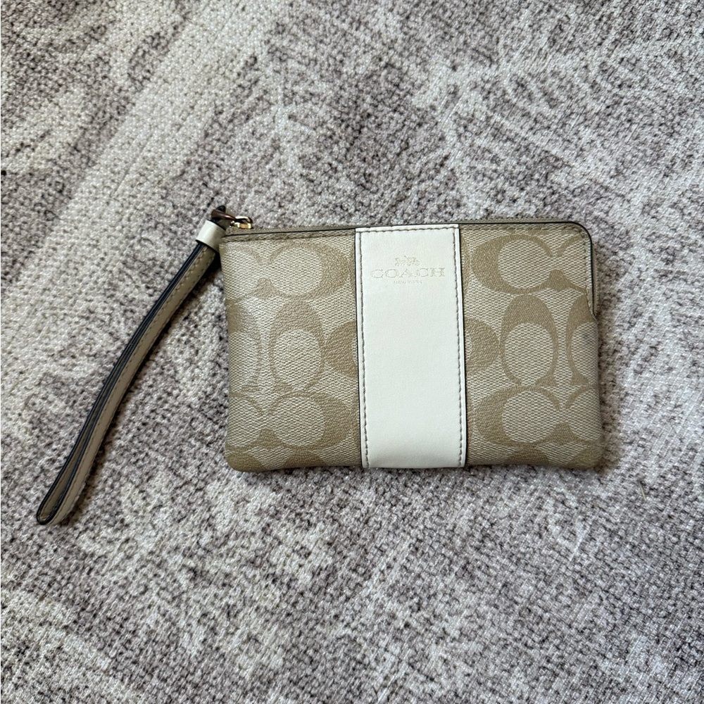 Coach Corner Zip Wristlet - Picture 2 of 5